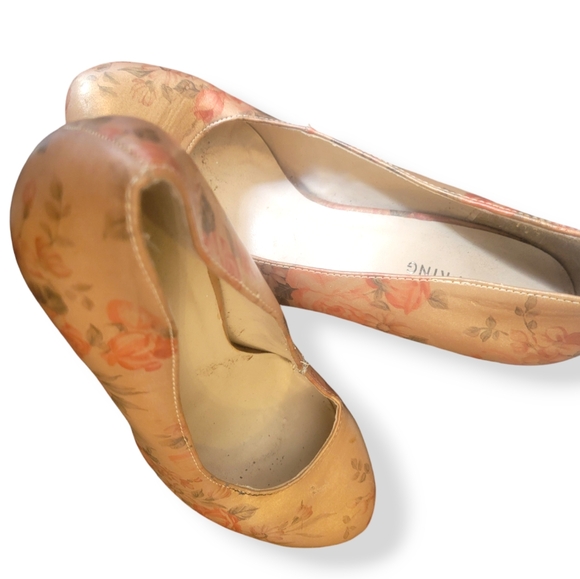 Floral Formal Size 7 Woman's High Heel All Over Print Stiletto Heels Pumps - Picture 3 of 6